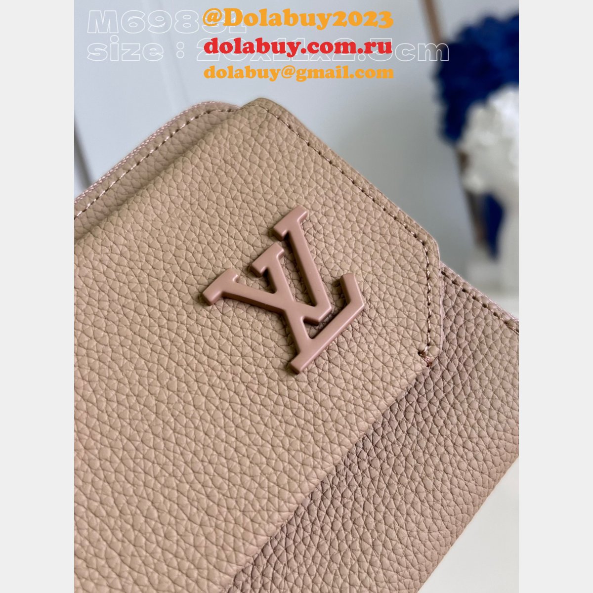 High Quality M69831 Designer Replica LV Wallets Online Sale