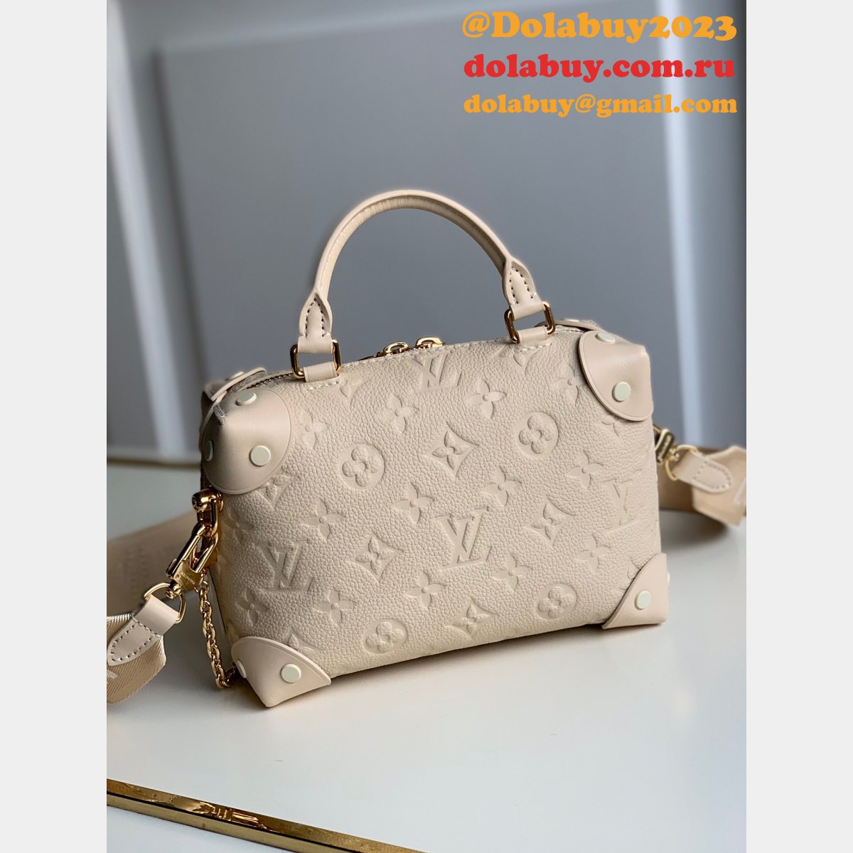 Luxury Louis Vuitton leather Black UK Bags