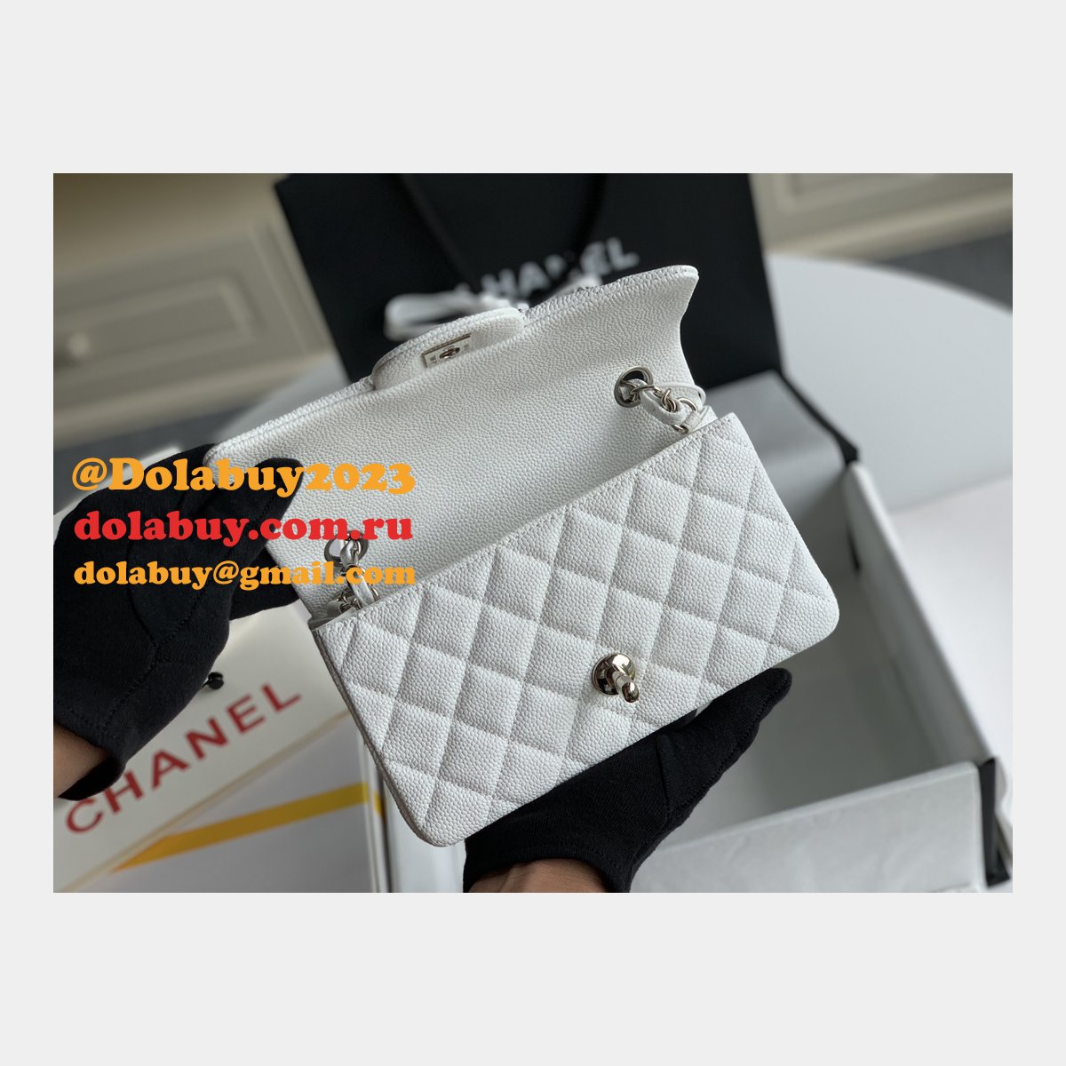 Top Quality CC Caviar Leather Flap Bag 1116 20CM