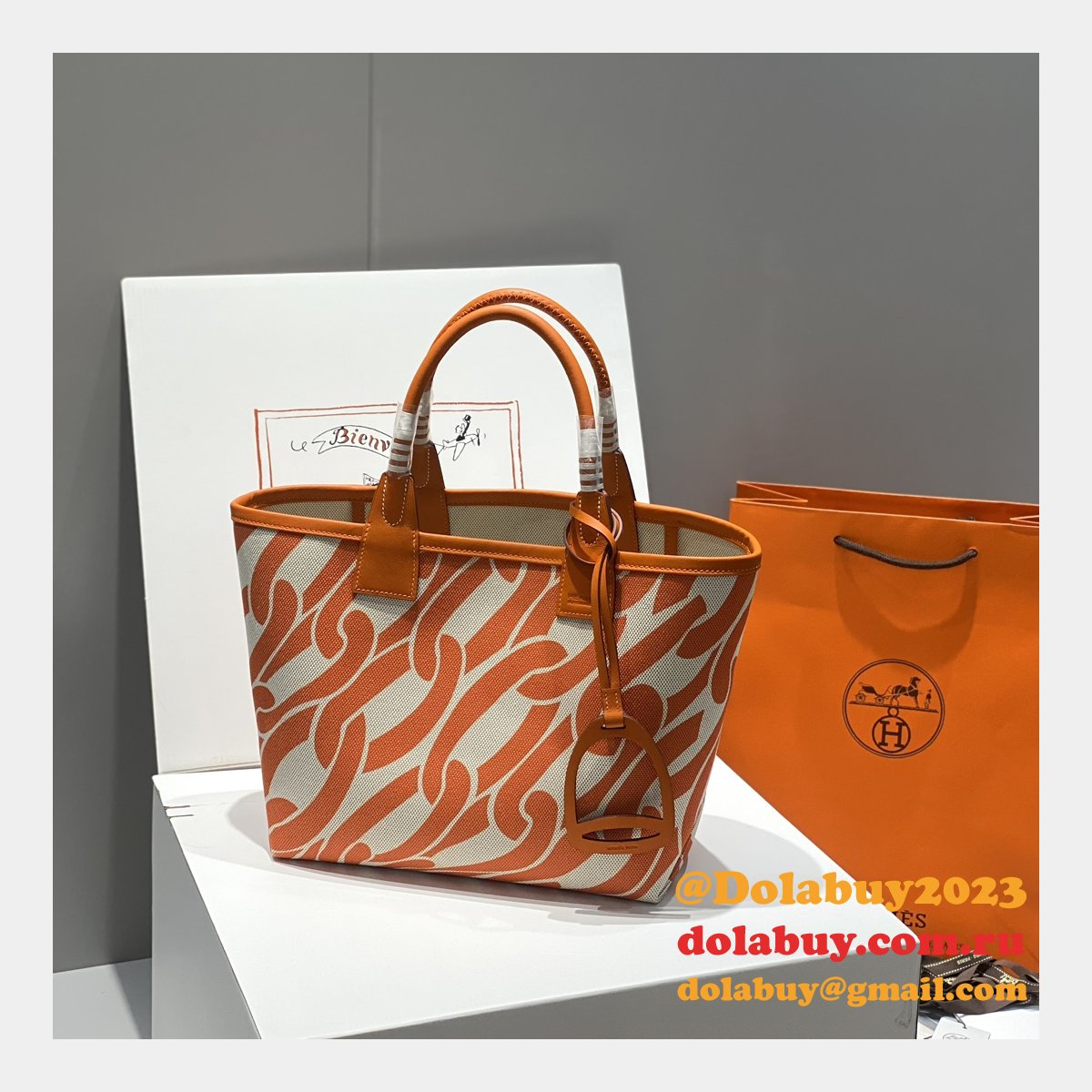 High Quality Inspired Hermes 28 Steeple Tote Perfect