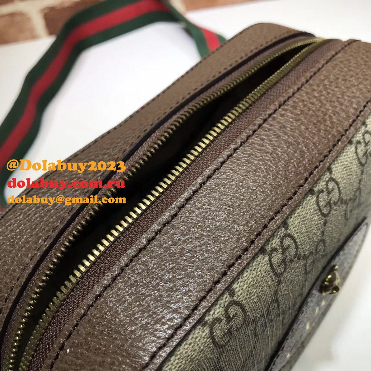 top quality G*u*i replica neo vintage gg supreme messenger 476466 bag