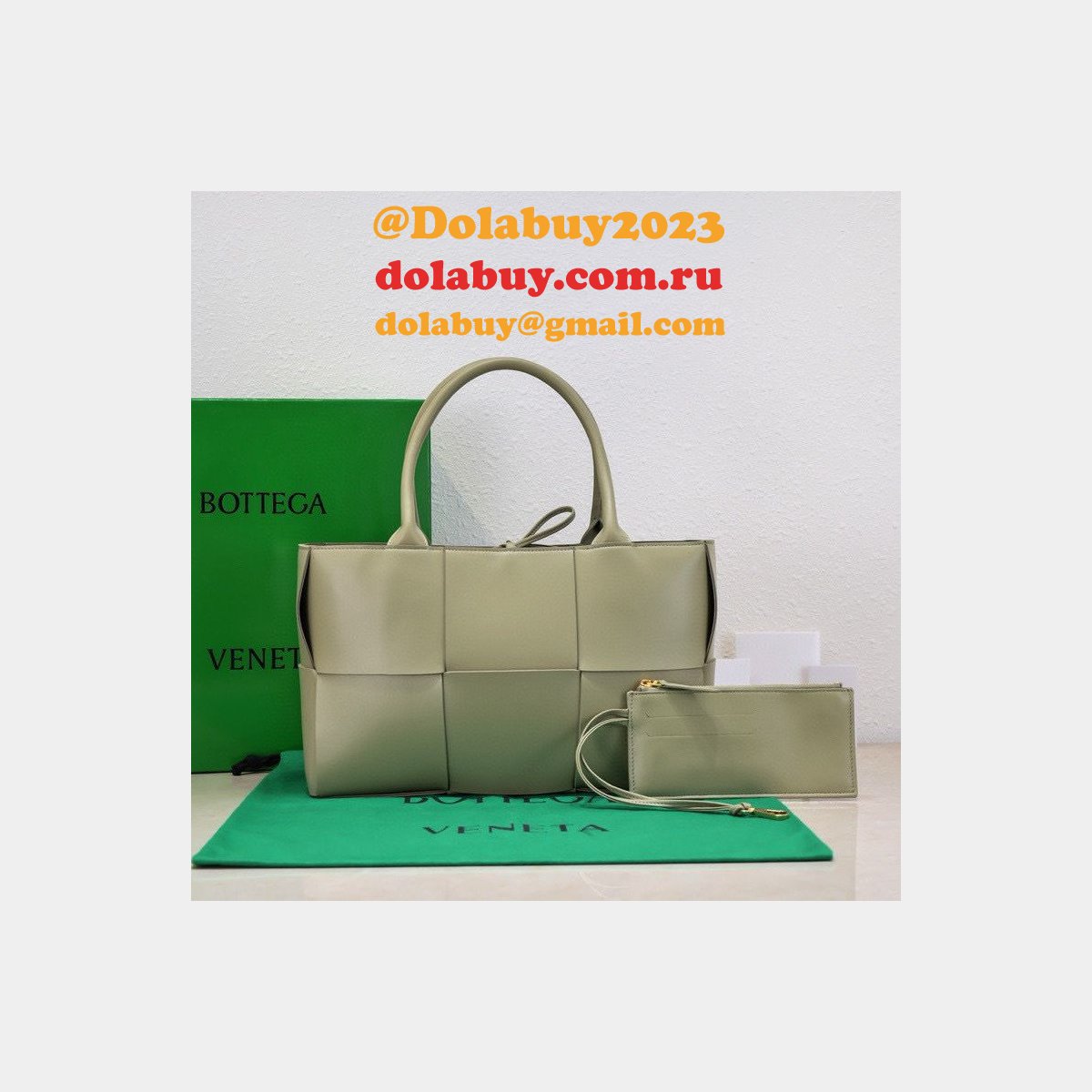perfect b0tte*a Ven*ta arco small tote bag 30cm