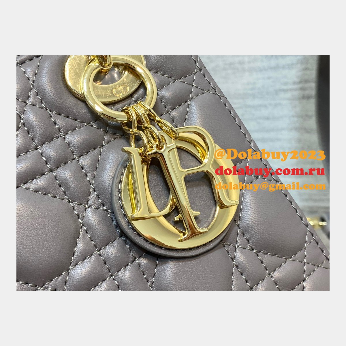 Luxury Christian Dior Lady Dior AAA+ 20CM Fake Bags