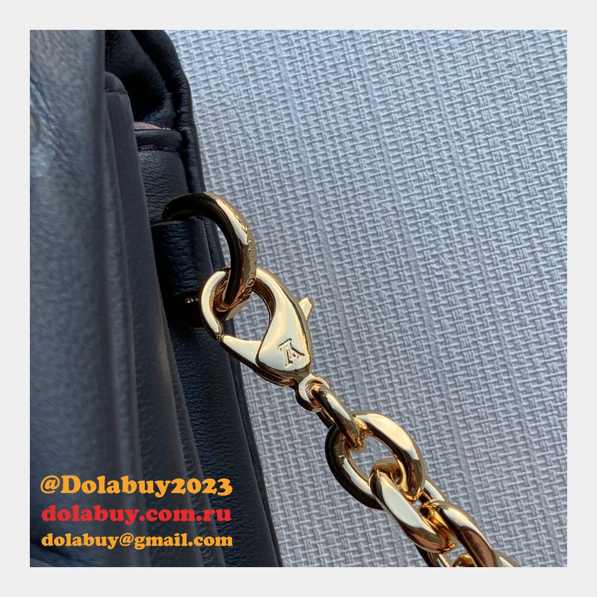 UK China Louis Vuitton Knockoff Pochette Coussin H27 M80742 Black
