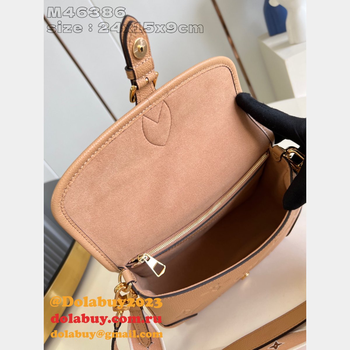 High Quality Louis Vuitton Duplicate Diane Arizona M11817 Bag