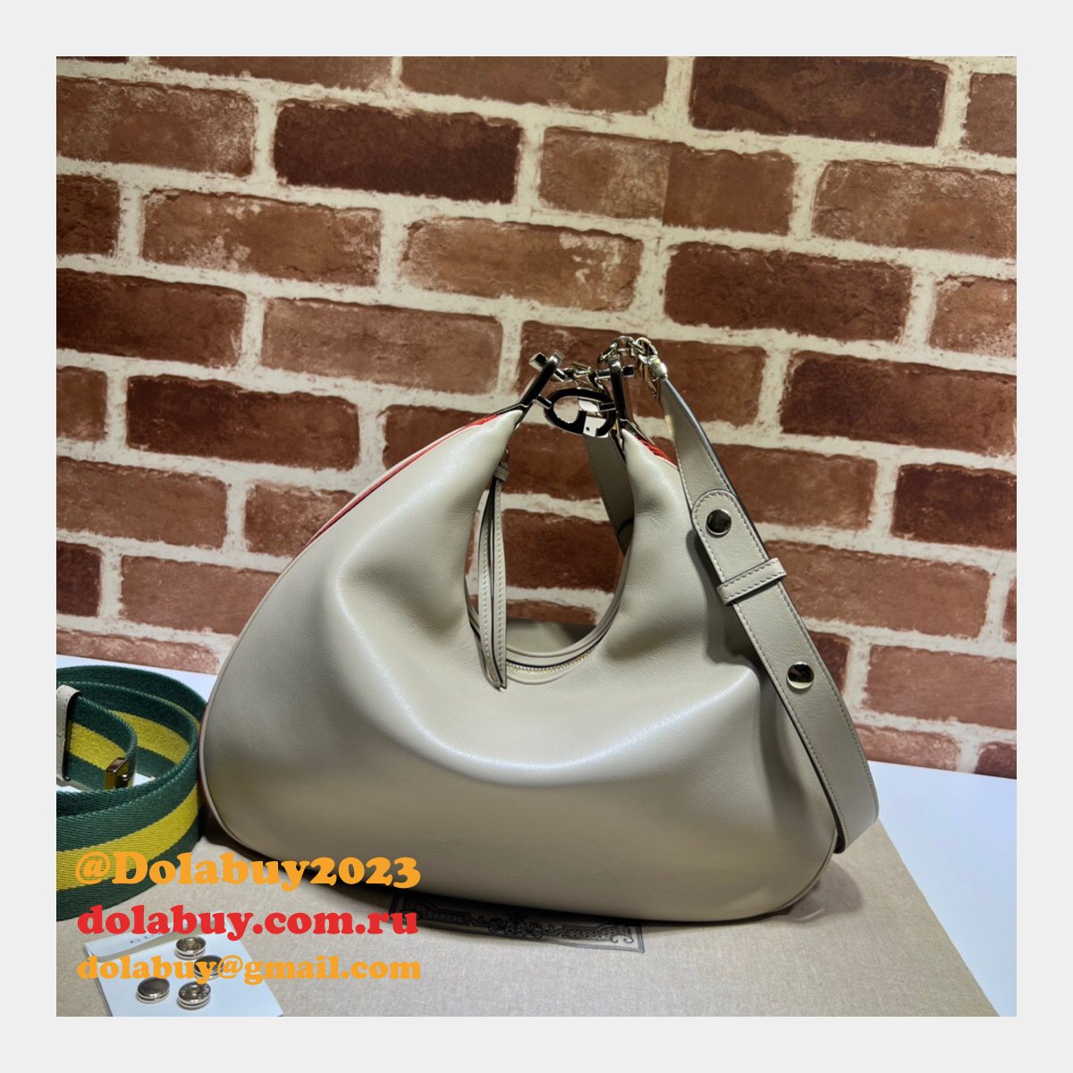 G*u*i knockoff 702823 attache best shoulder 7 star bag