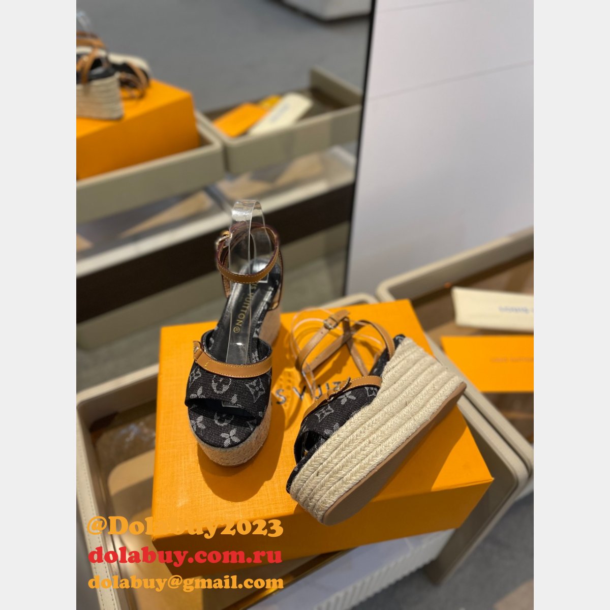 Wholesale LOUIS VUITTON Helios Wedge Sandal