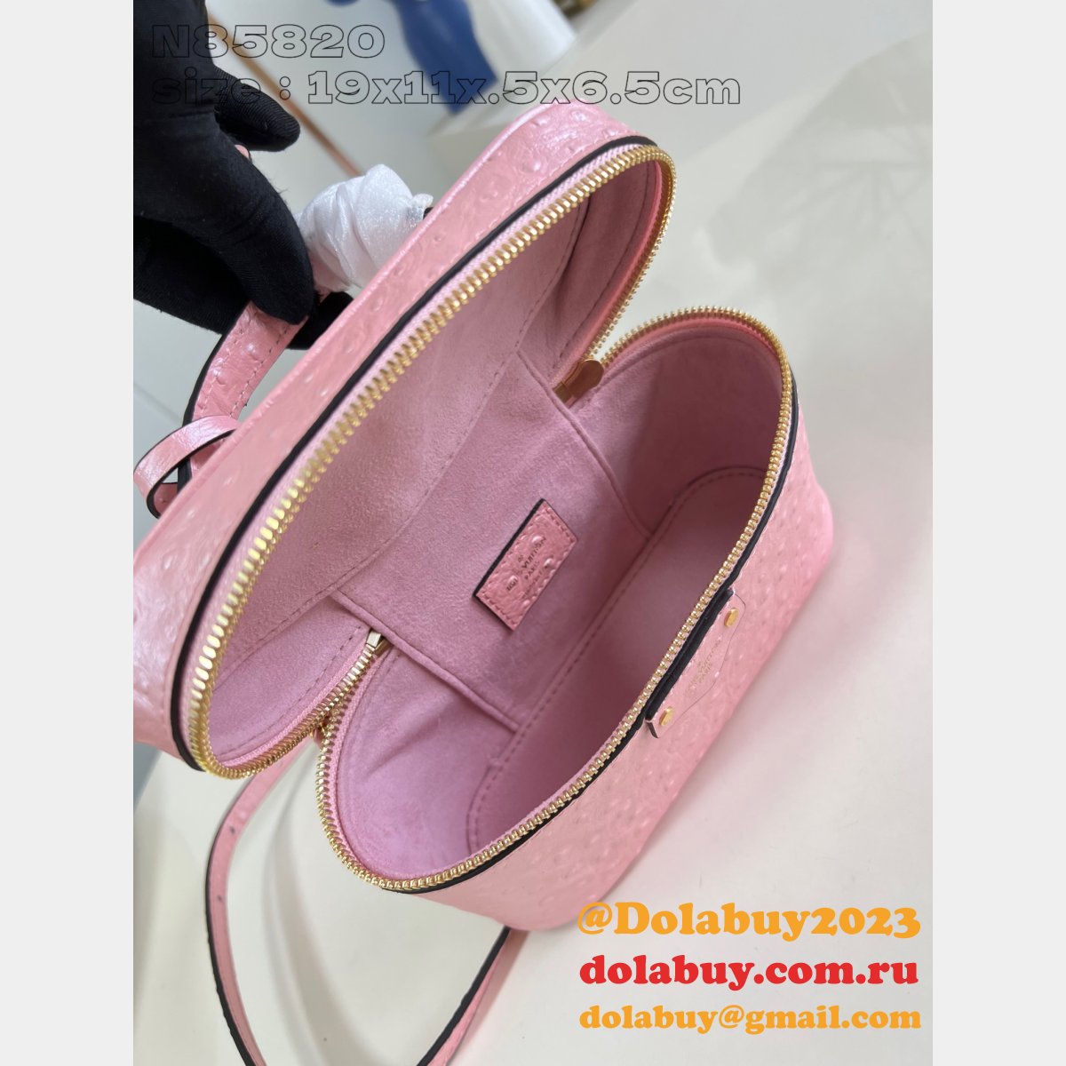 Inspired Vanity Chain Pouch N85820 7 Star Louis Vuitton Bag
