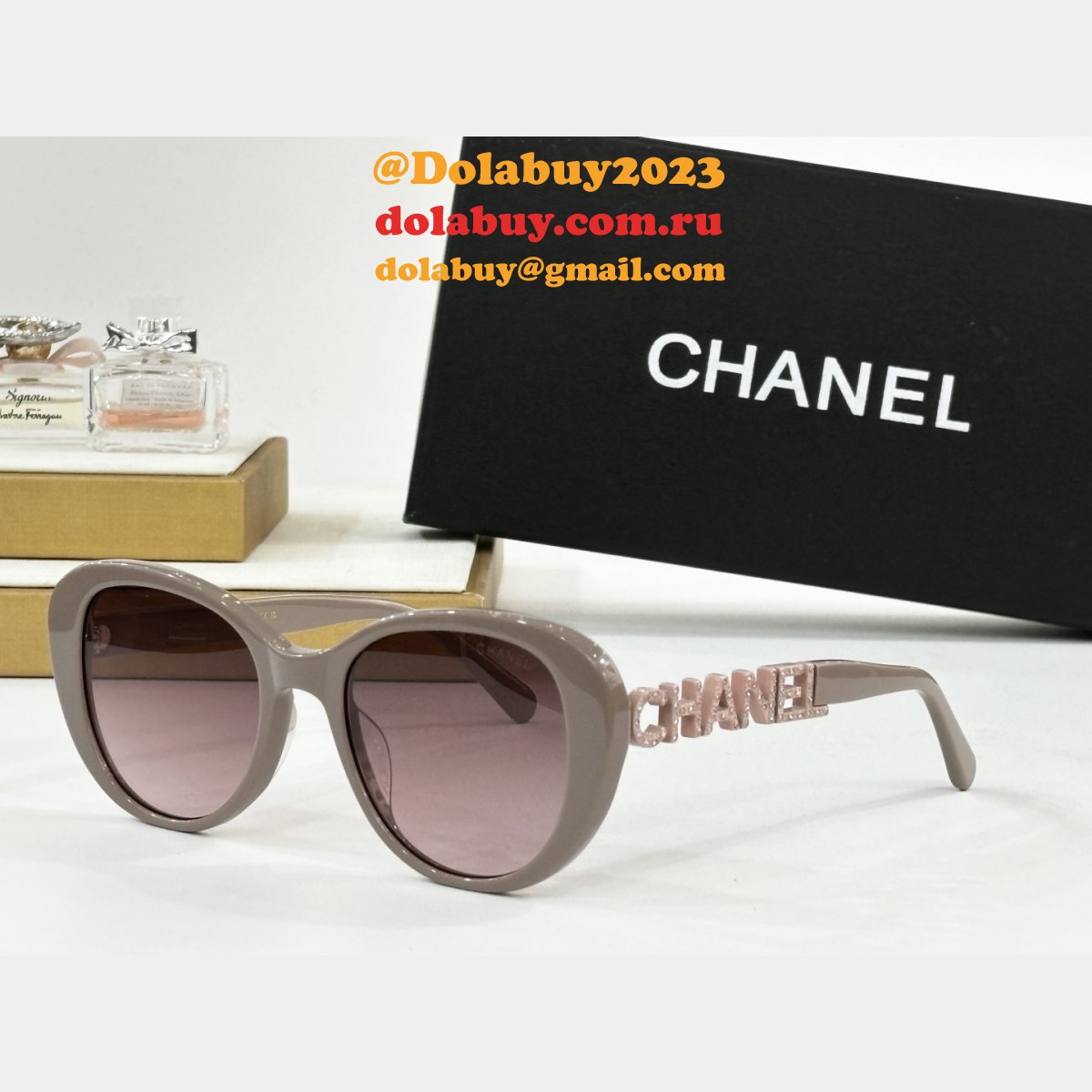 2025 CH 8048 Sunglasses