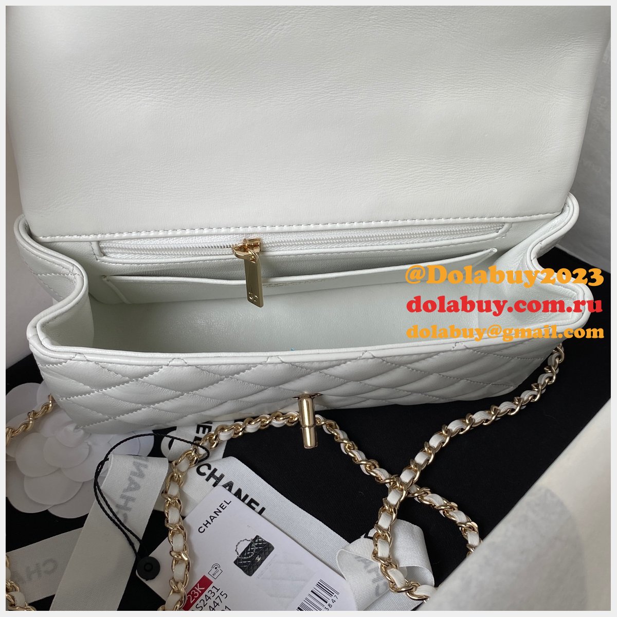 Duplicate AS2431 Flap Top Handle High Quality Replicas Bag
