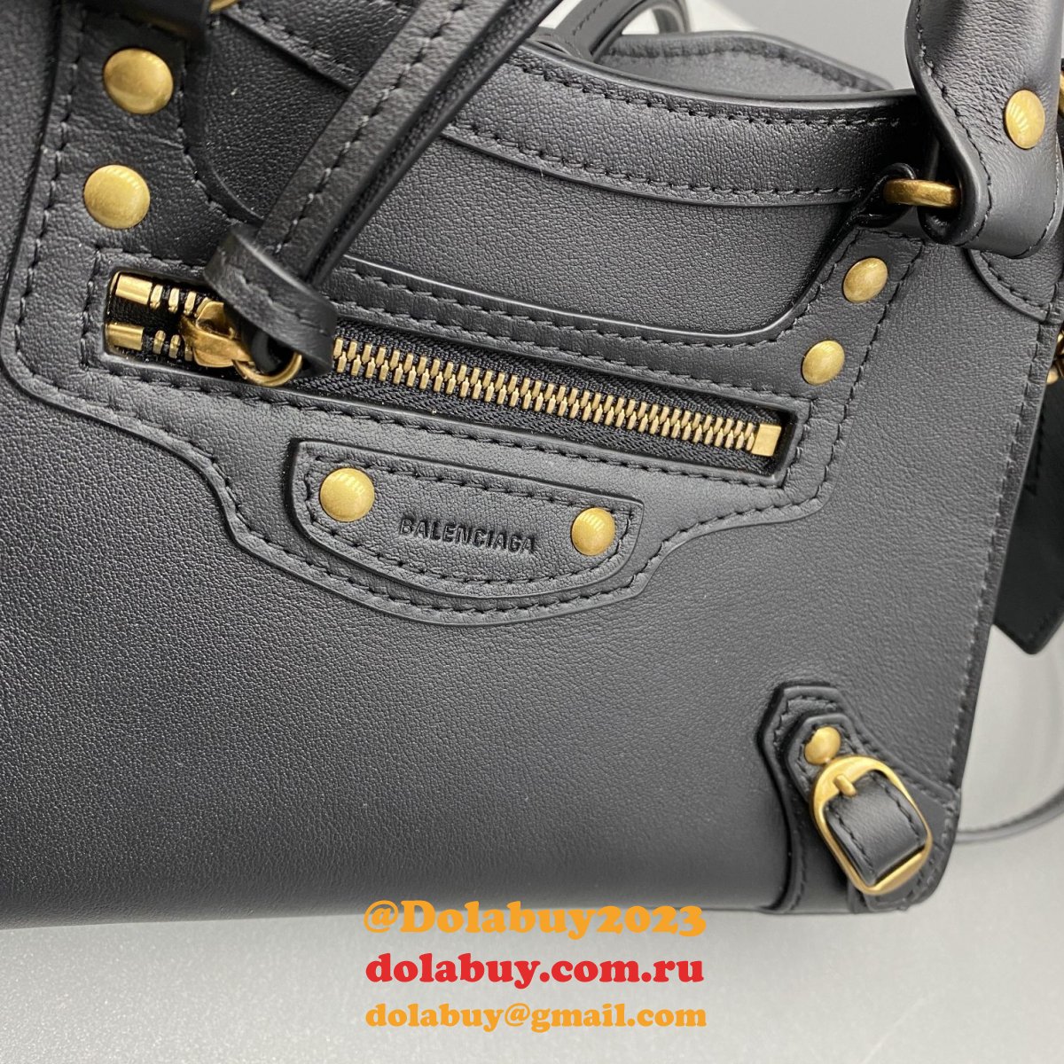 Wholesale balenciaga cuag plain weave black