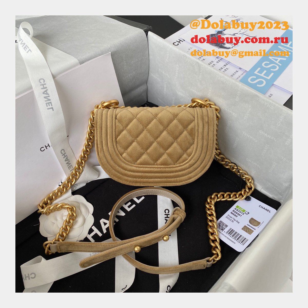 Wholesale Cheap 1:1 Replica AS3315 Messenger Boy Handbags