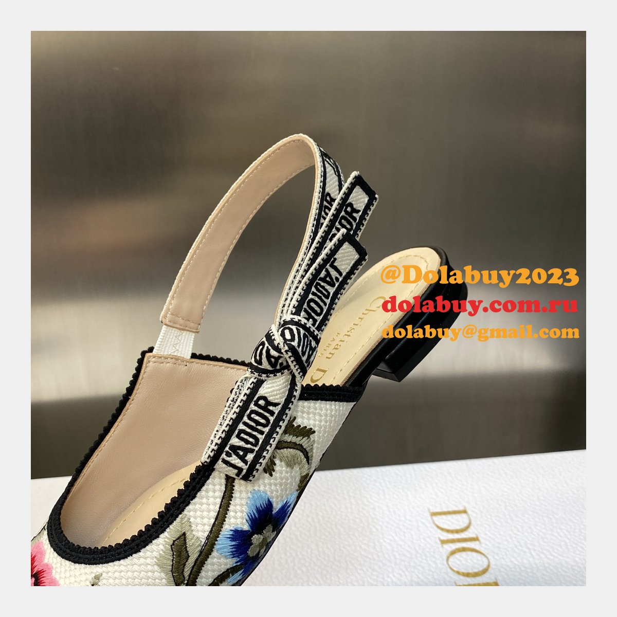 Replica Christian Dior J