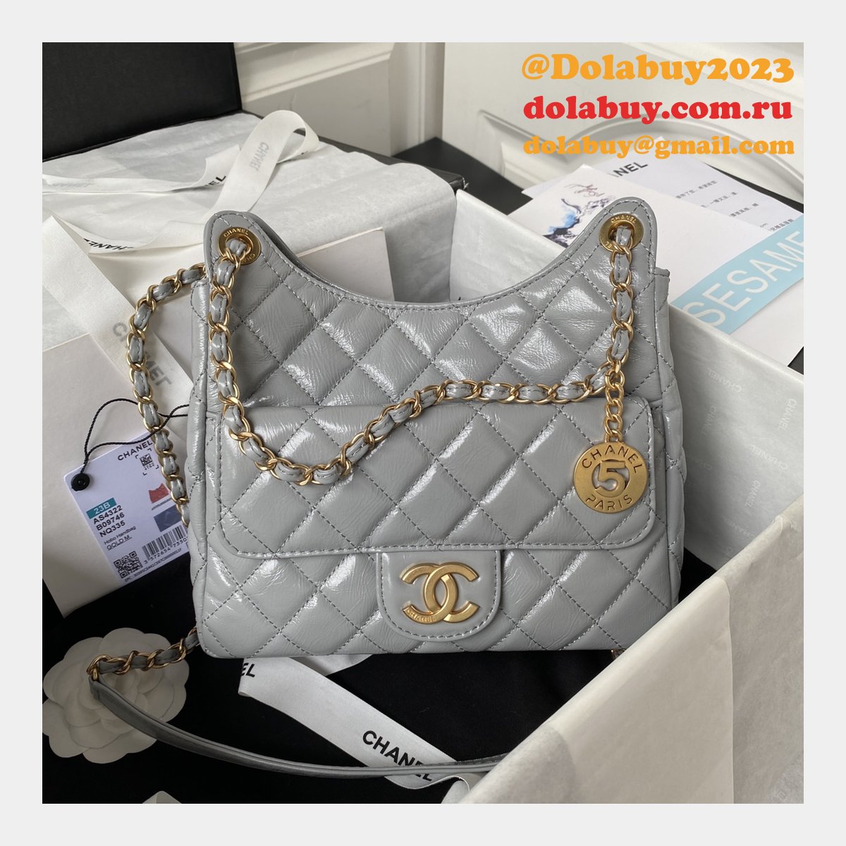 The Best High Quality AS4322 Hobo Shiny Replica Handbag