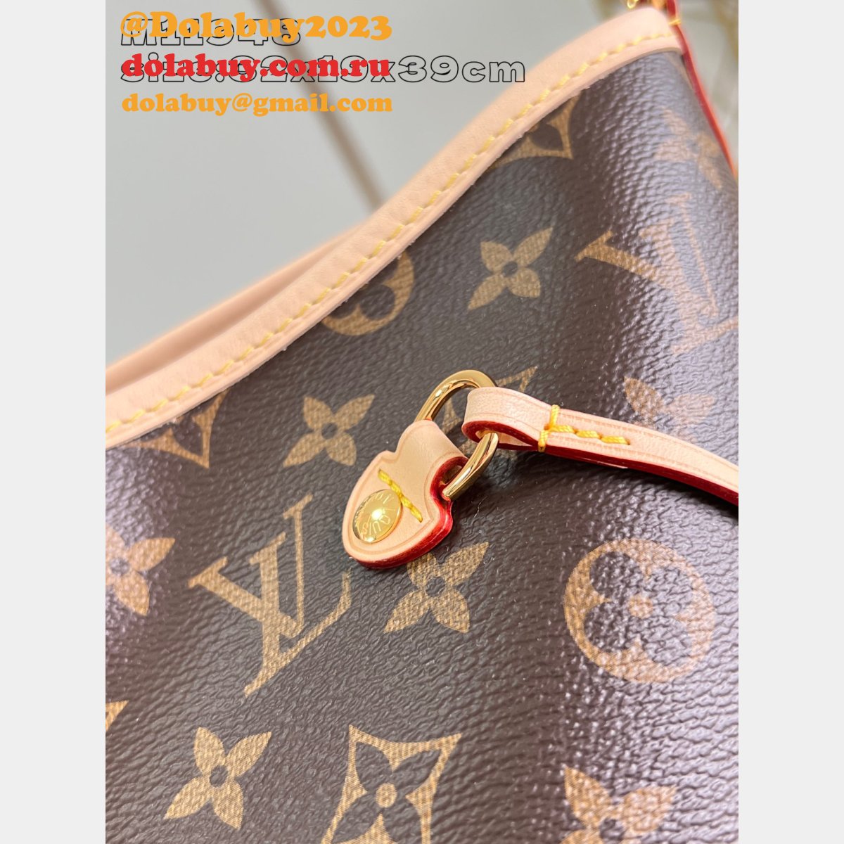 Louis Vuitton Duplicate Neverfull Bandoulière Inside Out GM M11948 Bag