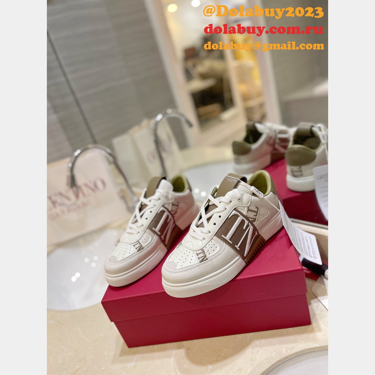 Fake Valentino Shoes Replica Sales 1:1 Mirror Online