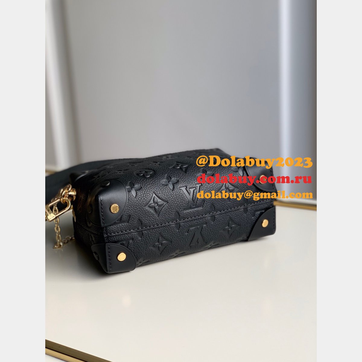 Luxury Louis Vuitton leather Black UK Bags