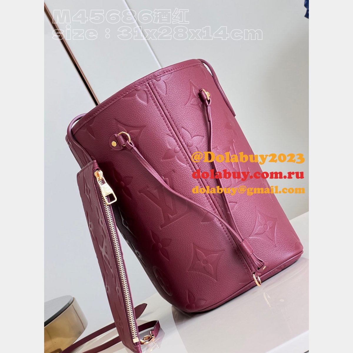 Duplicate M46599 Neverfull Monogram Empreinte Louis Vuitton Replica Bag