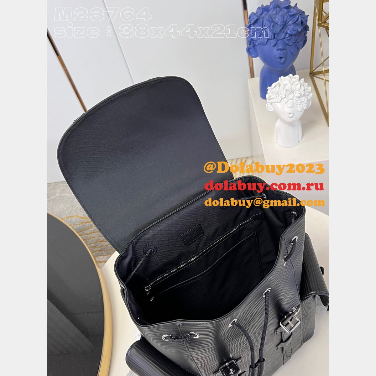 Perfect Christopher M23764 A05 Black Louis Vuitton Knockoff Bag
