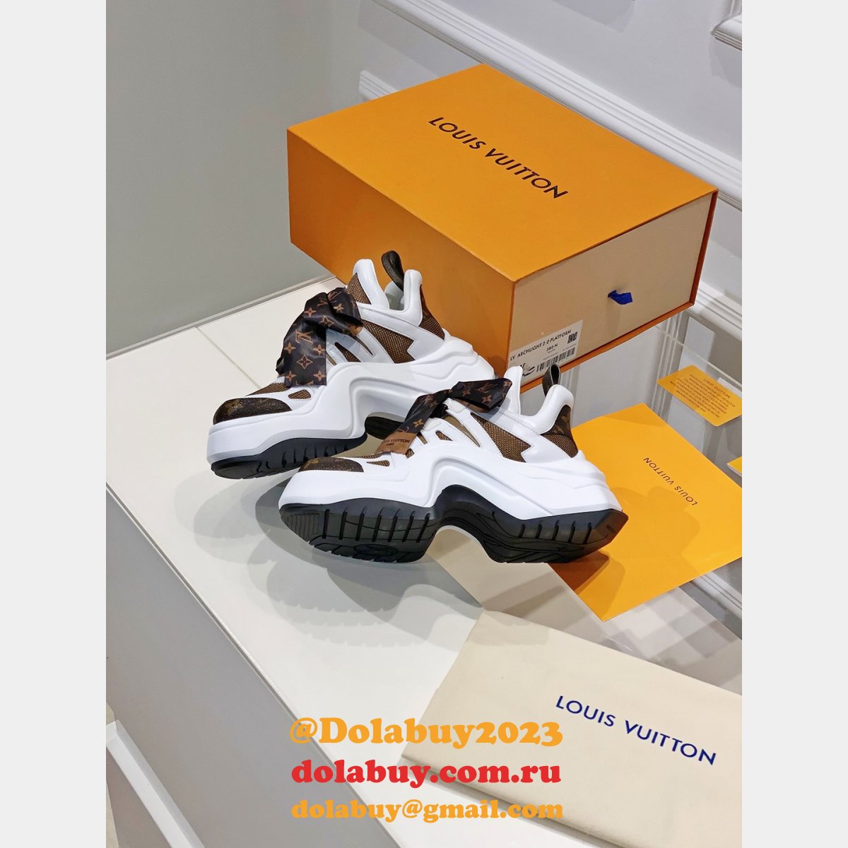 Replica Louis Vuitton 7 Star LV Archlight Sneaker for Sale