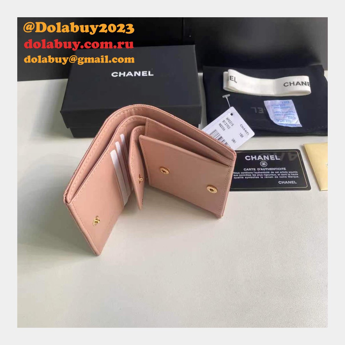 Top Quality CC Short folding wallet 0315