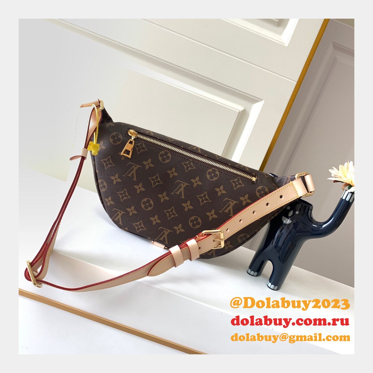 Louis Vuitton Replicas Bumbag Canvas Fanny Pack Belt M43644 Monogram Bag
