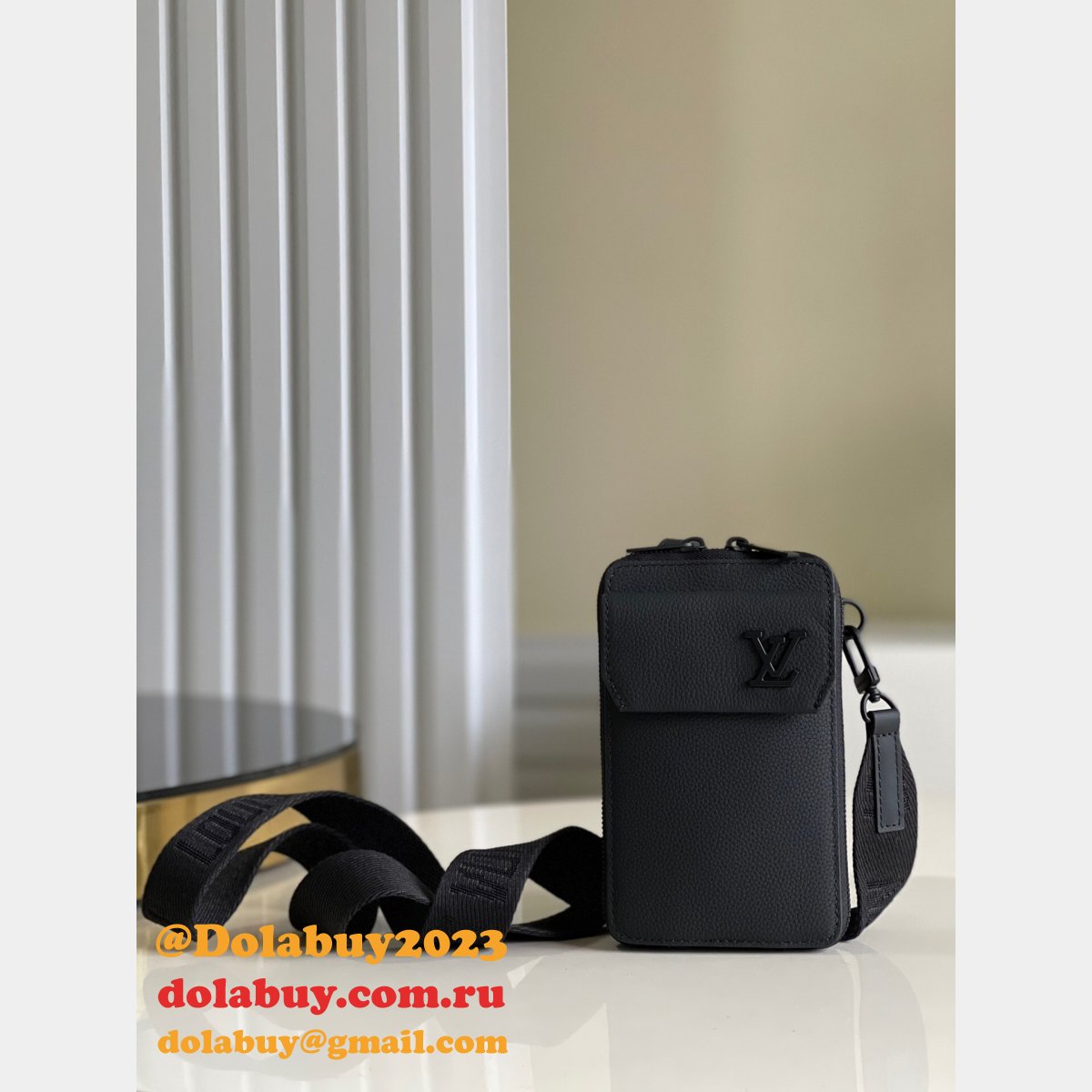 High Quality Louis Vuitton Phone Pouch H26 M57089 Black