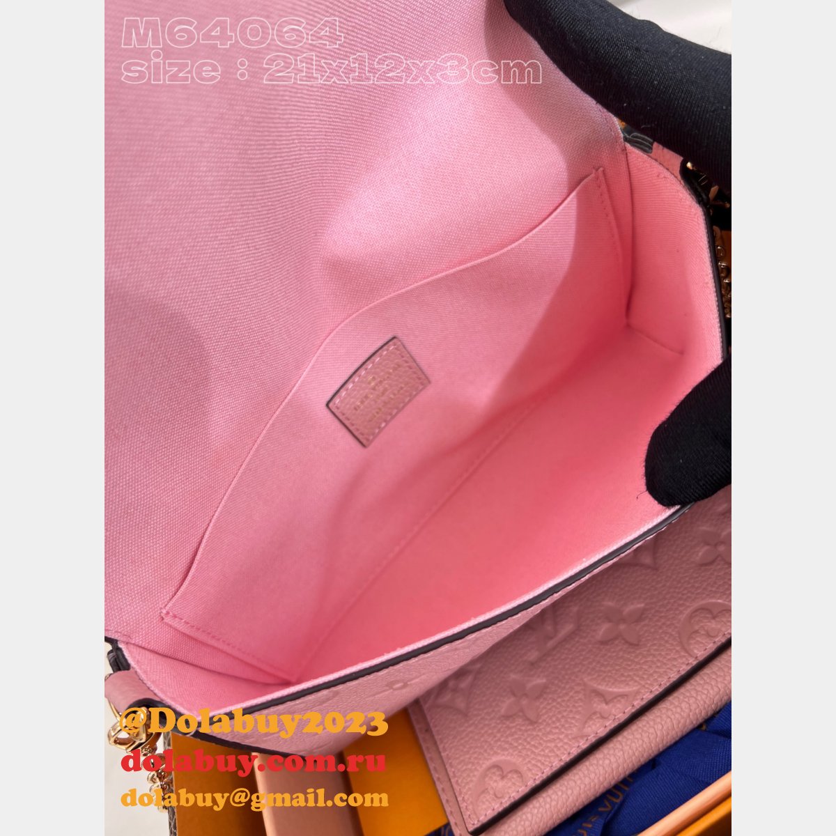 AAA+ Louis Vuitton Pochette Félicie Fashion Purse M82477