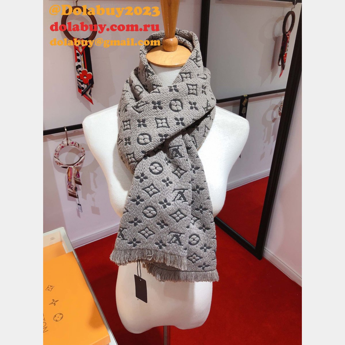 Luxury Fashion LV Winter Cashmere Scarf
