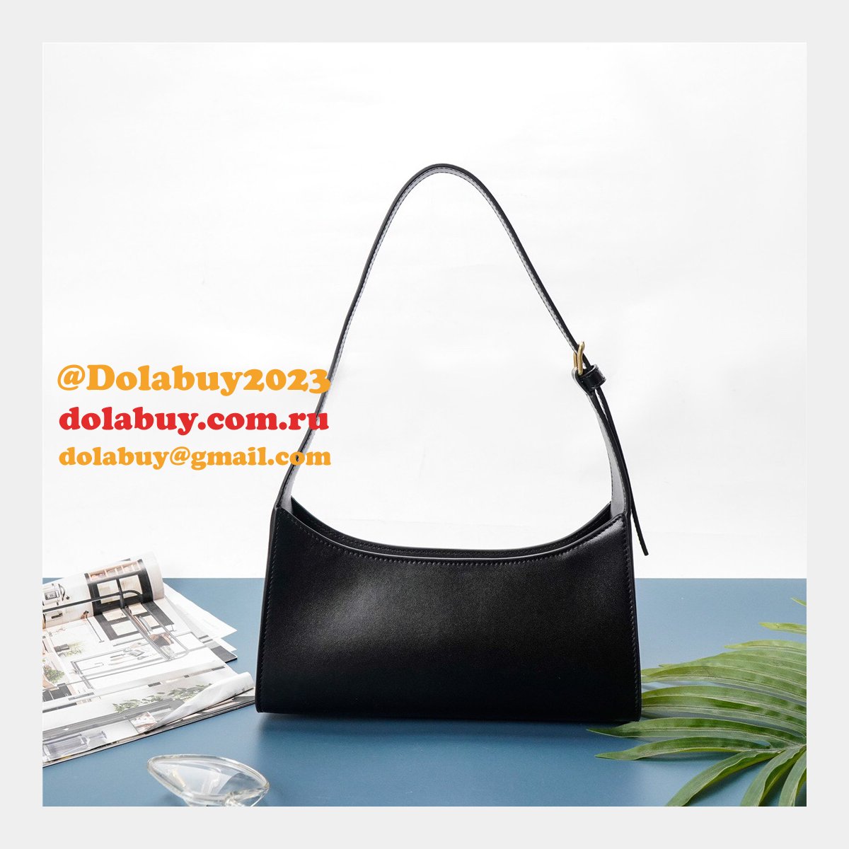Shop Designer Celine Shoulder bag cuir triomphe 198153 smooth