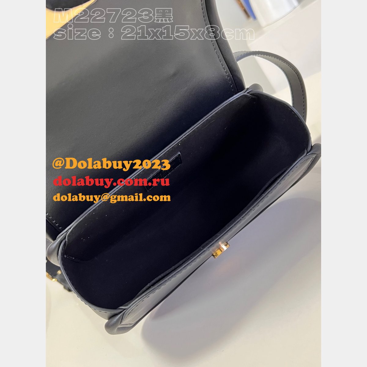 Hide M22723 Replicas Seek Epi Louis Vuitton Luxury Handbags