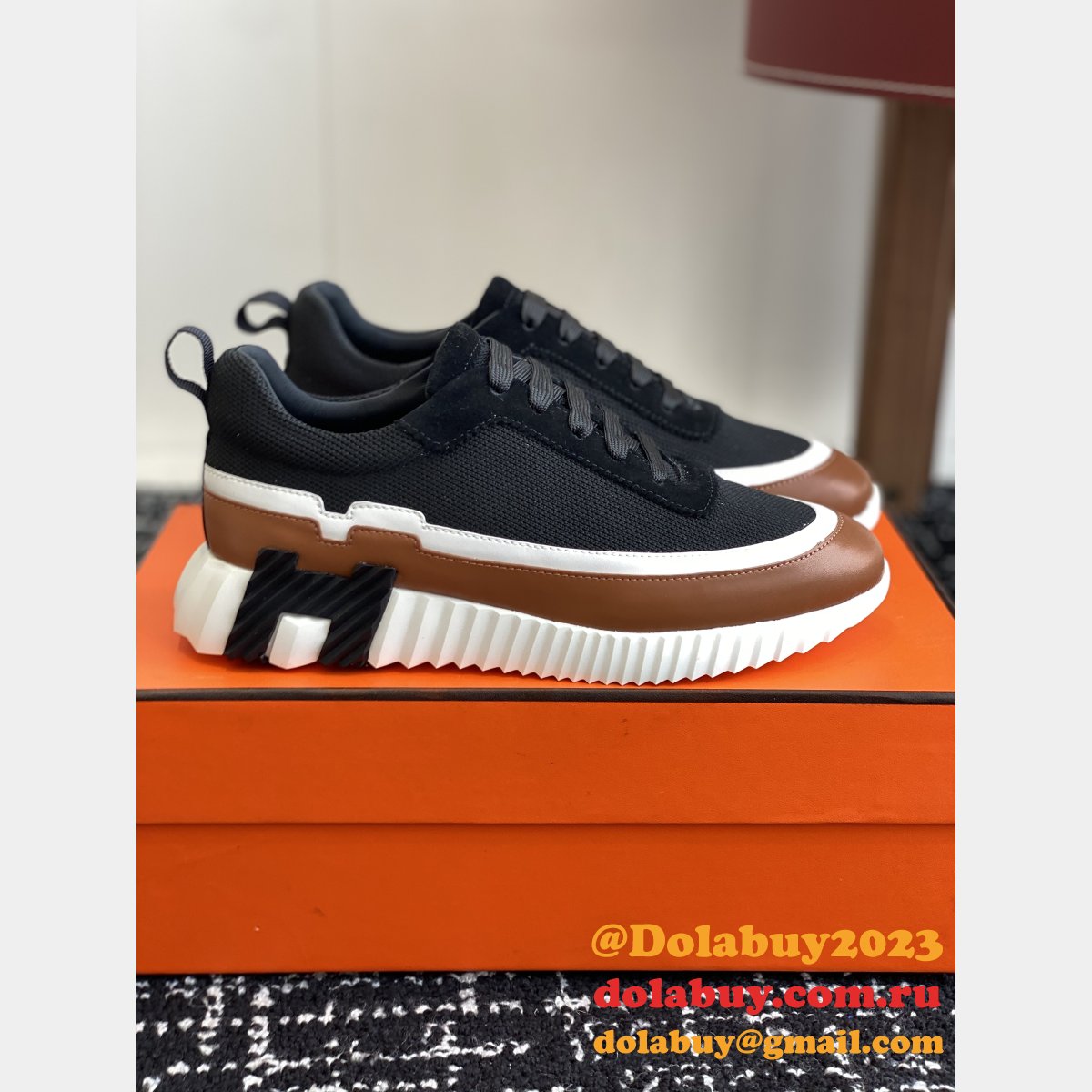 7 Star Hermes Bouncing Sneaker