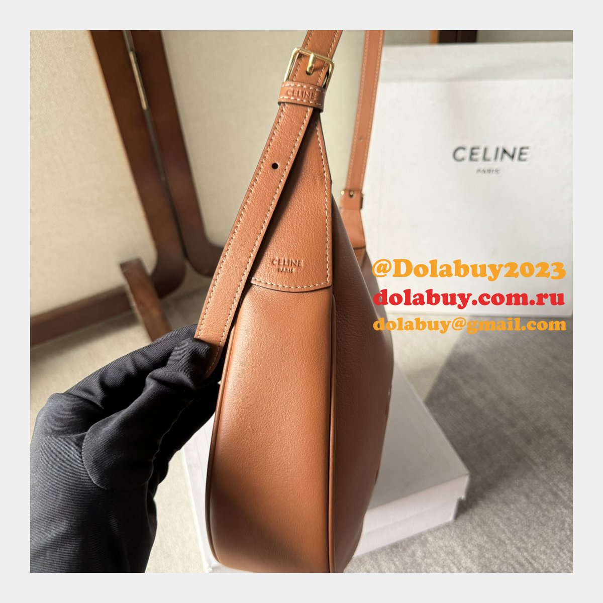 Celine Inspired 117253 Small Heloise Cuir Triomphe Bag