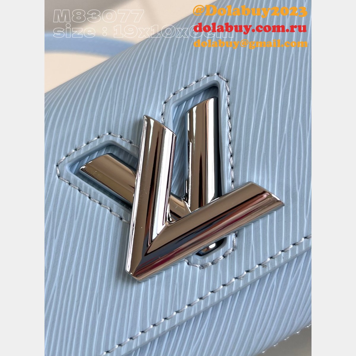 High Quality Twist West Pochette Epi M83077 Inspired Louis Vuitton Bag