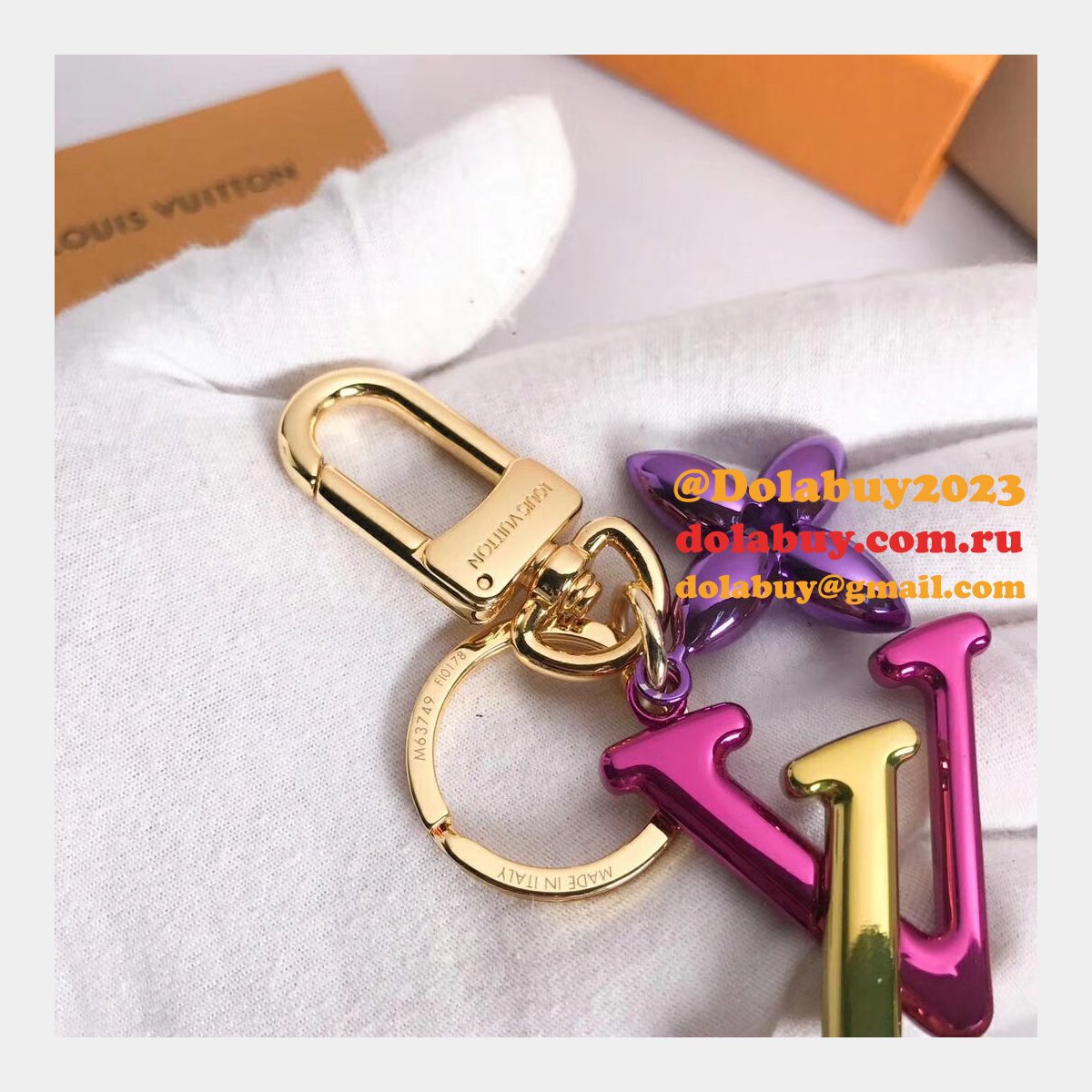 Louis Vuitton M63749 New Wave Bags Charm And Key Holder