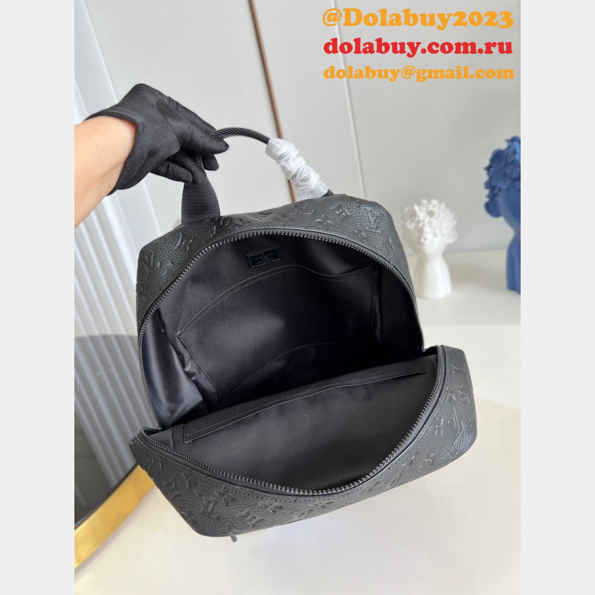 Louis Vuitton Mens Replica M59924 Dean Backpack Other Bag