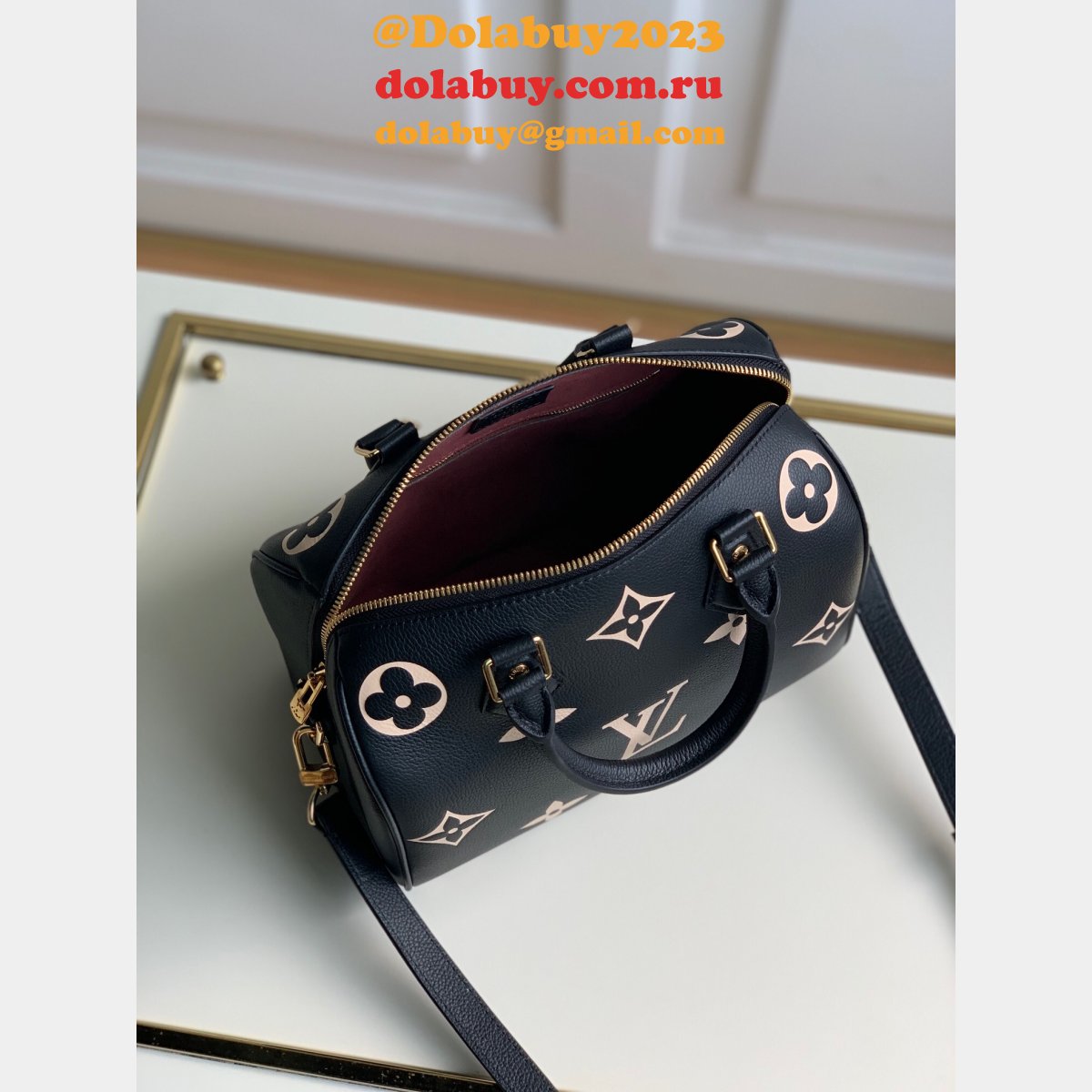 Where to Buy Replica Louis Vuitton Speedy 25 M58947 Bag