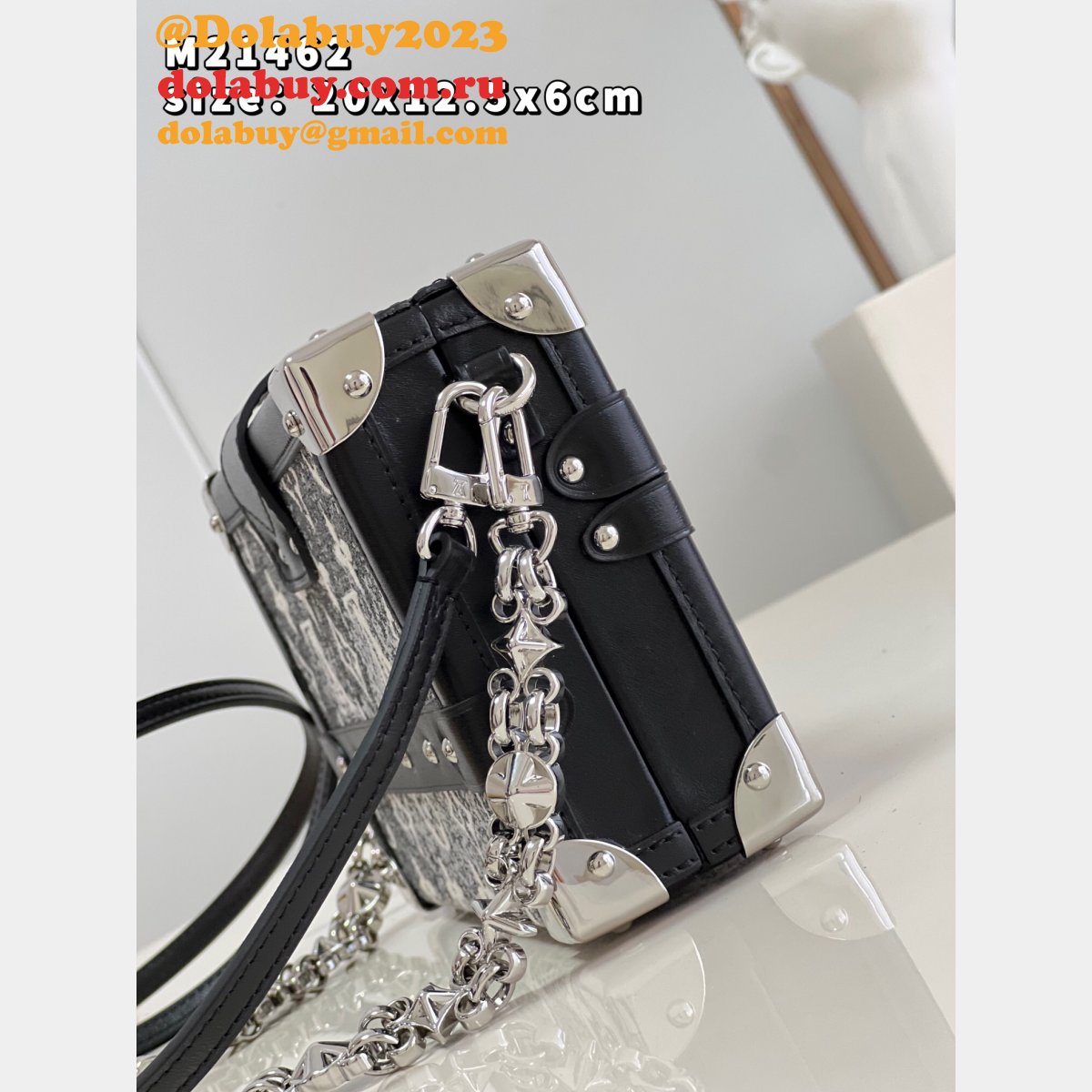 Replica Louis Vuitton M21462 Petite Malle Autres Toiles Monogram Bag