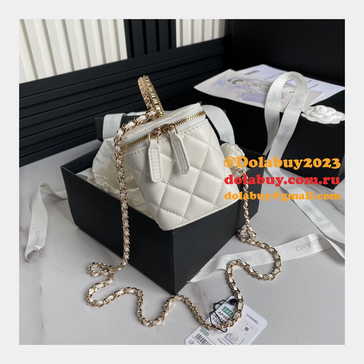 Imposter Designer Handbags Clutch With Chain Vanity AP4046