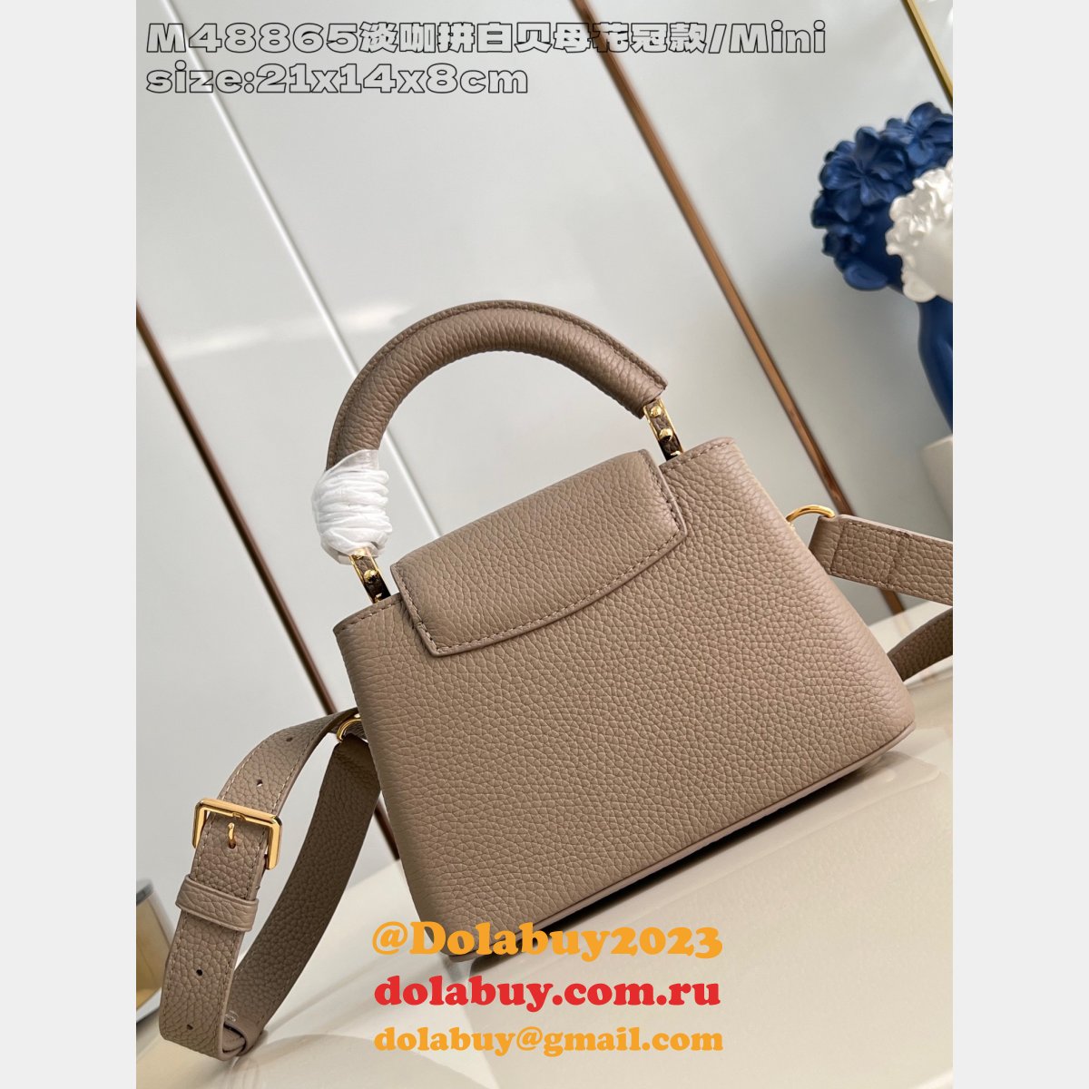 Louis Vuitton 7 Star Knockoff The Capucines Designer M48865 Bag