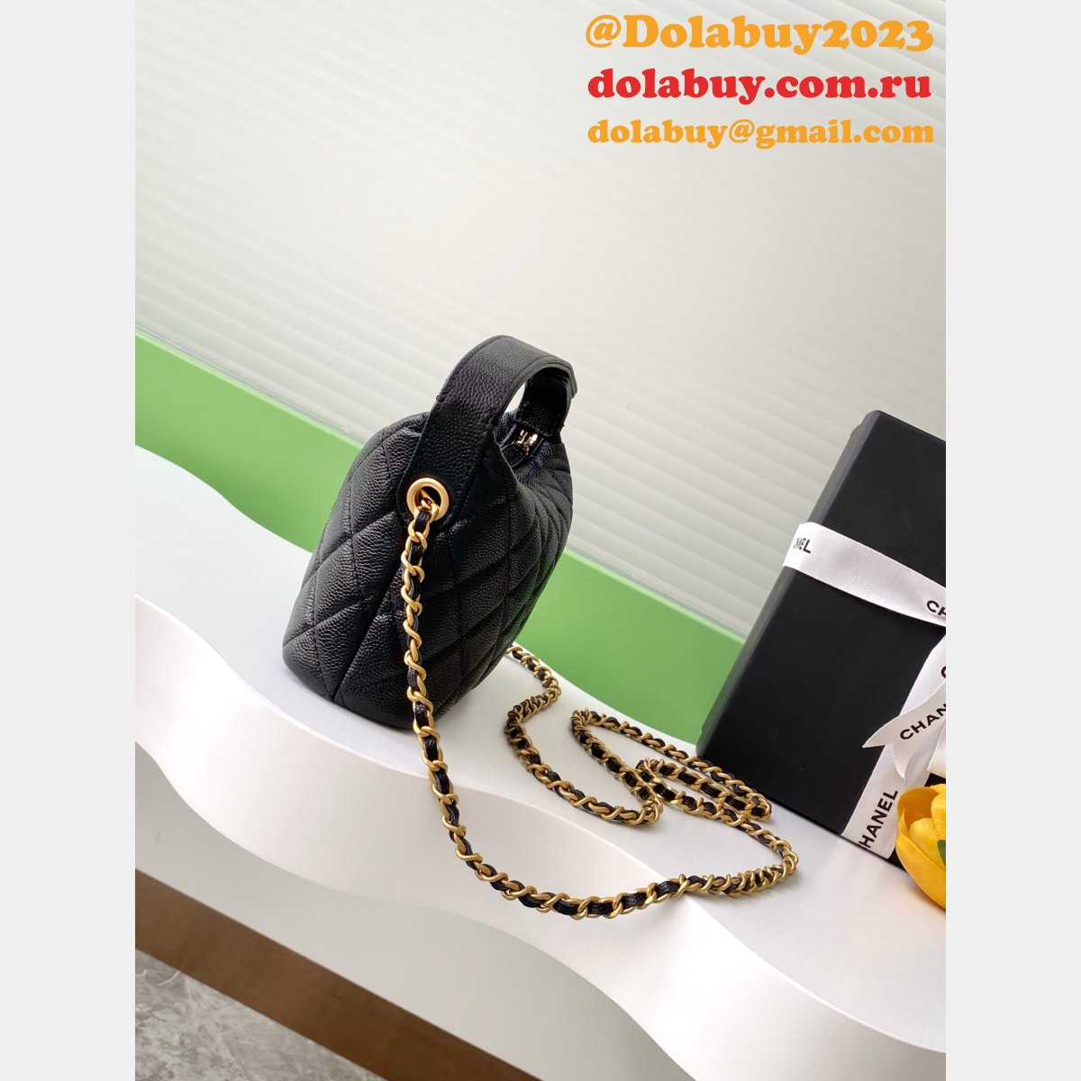 Perfect Replica Chain AP4484 Gabrielle Black Handbag