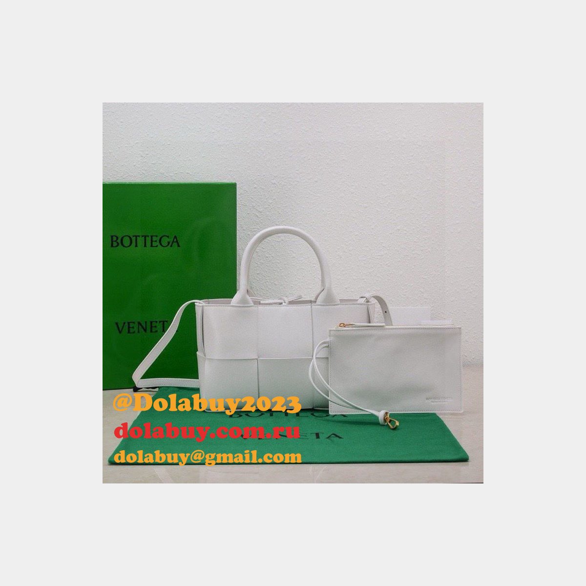 best b0tte*a Ven*ta mini arco tote bag 25cm
