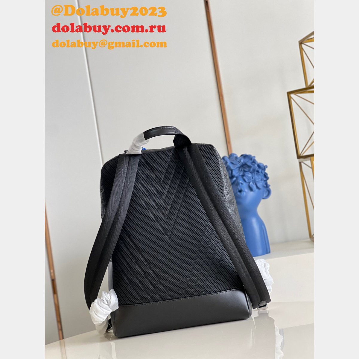 Louis Vuitton Mens Replica M59924 Dean Backpack Other Bag