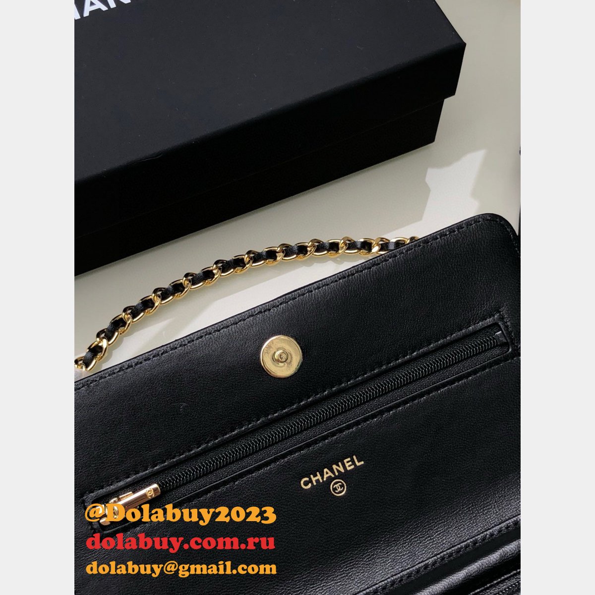Top Quality CC WOC CHAIN BAG LAMBSKIN 19CM
