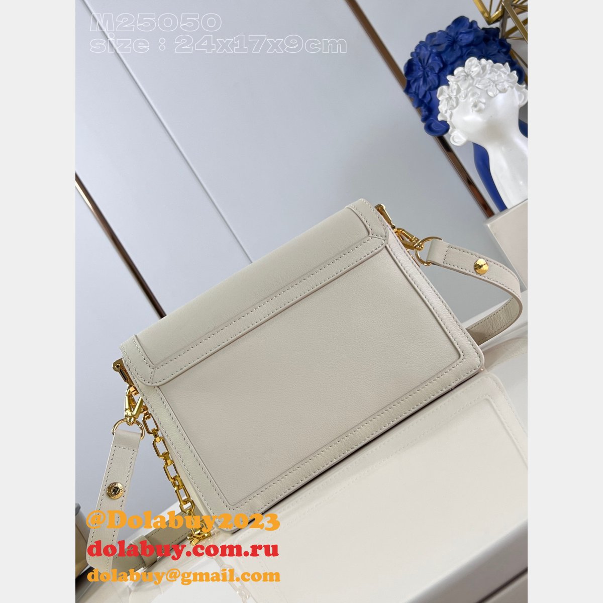 Sale Fake Louis Vuitton Dauphine Soft MM H27 M25209 Bag
