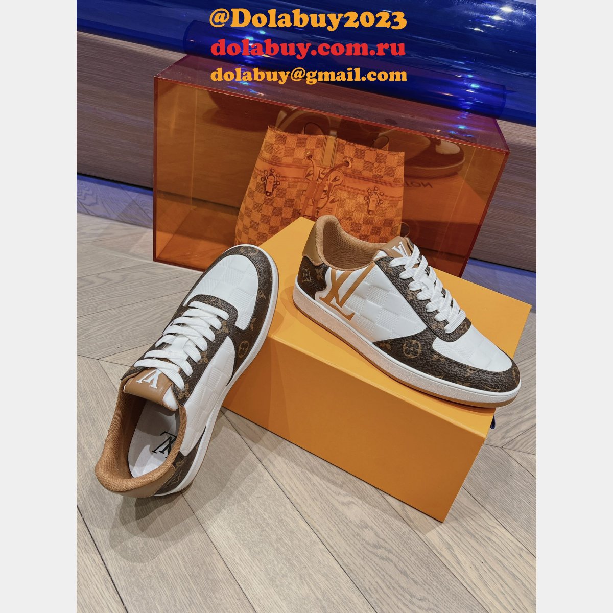 Luxury LOUIS VUITTON Rivoli Sneaker Fashion