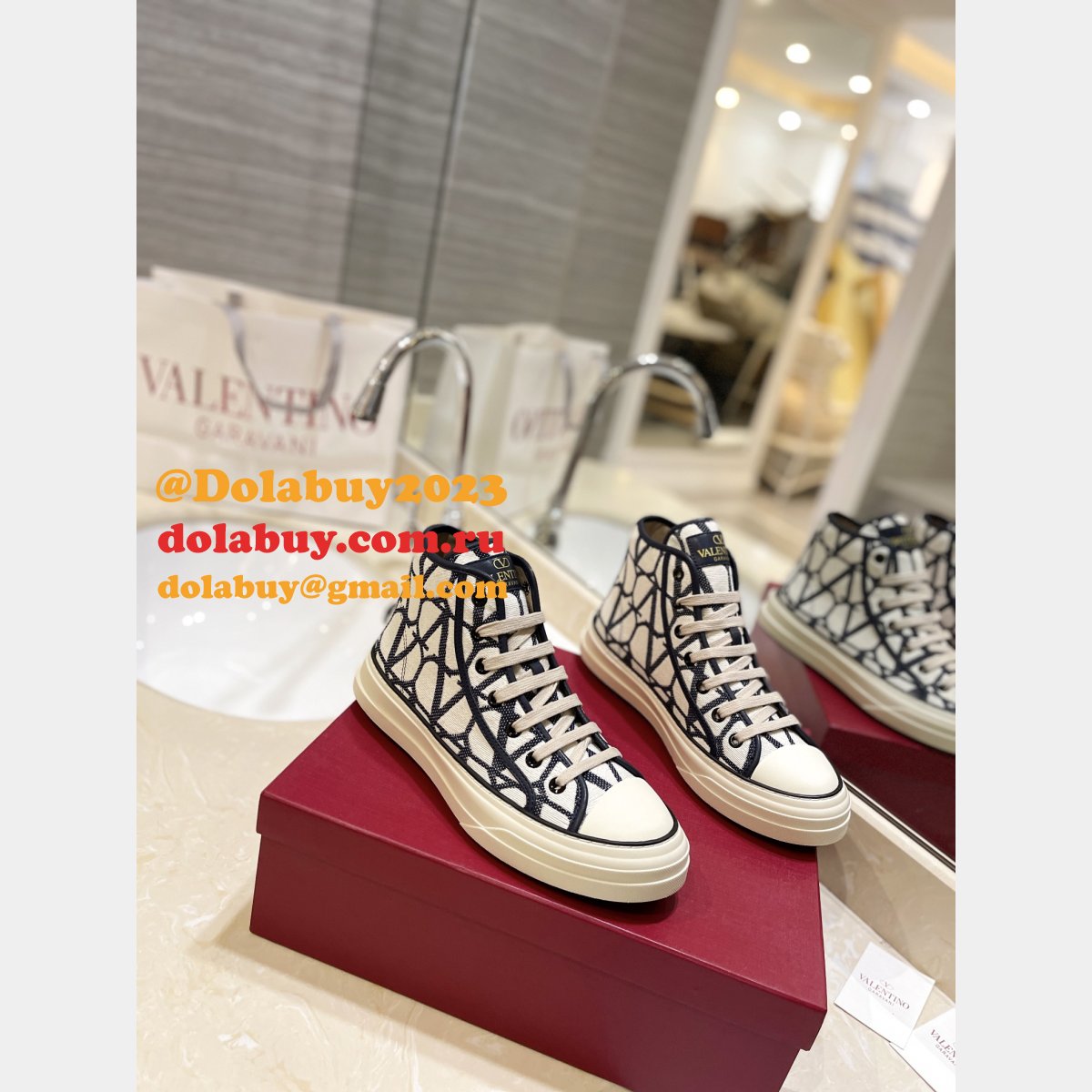 Valentino Sports Shoes Replica Factory Outlet Store Sale