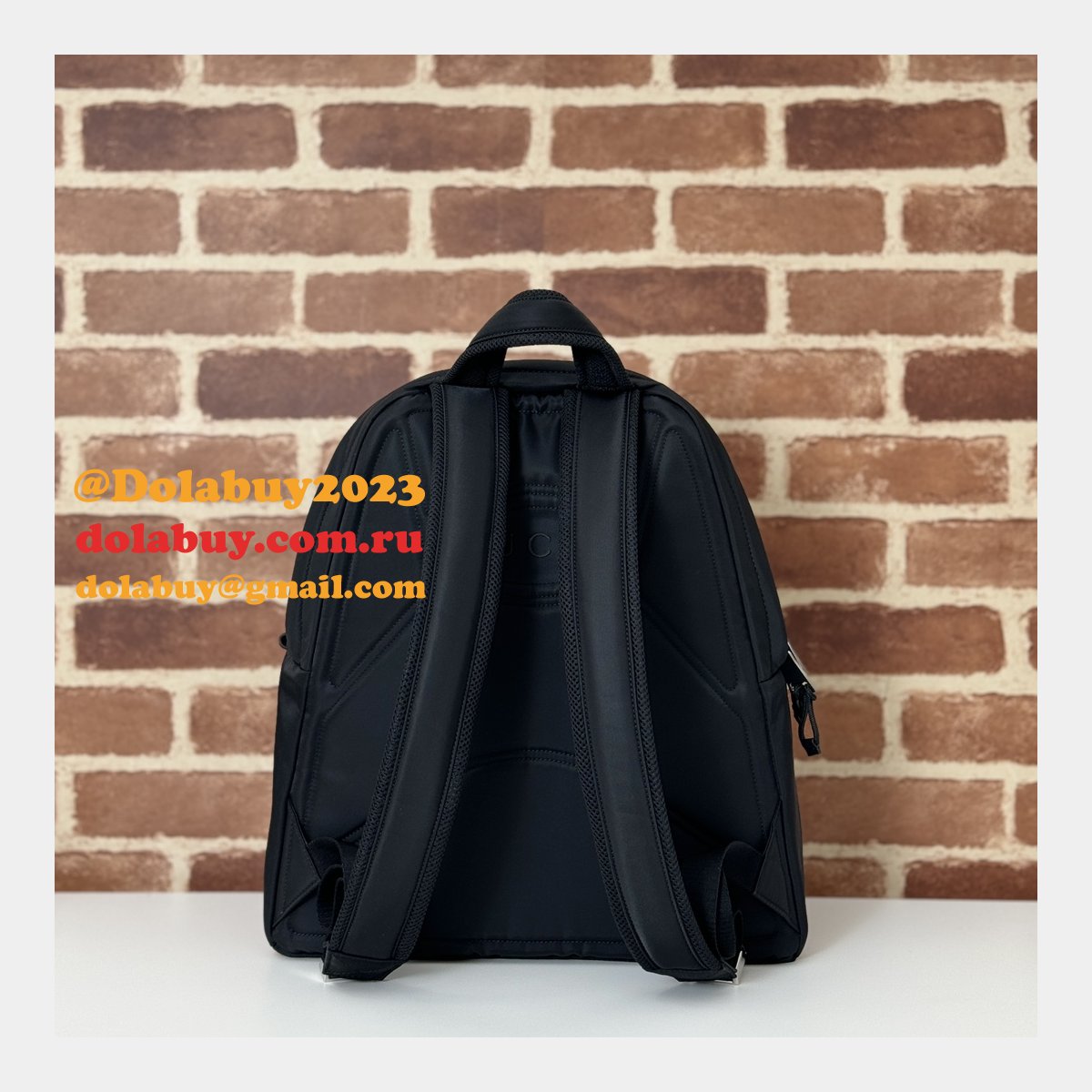 medium G*u*i backpack mens with gg logo 800265 black replica bags