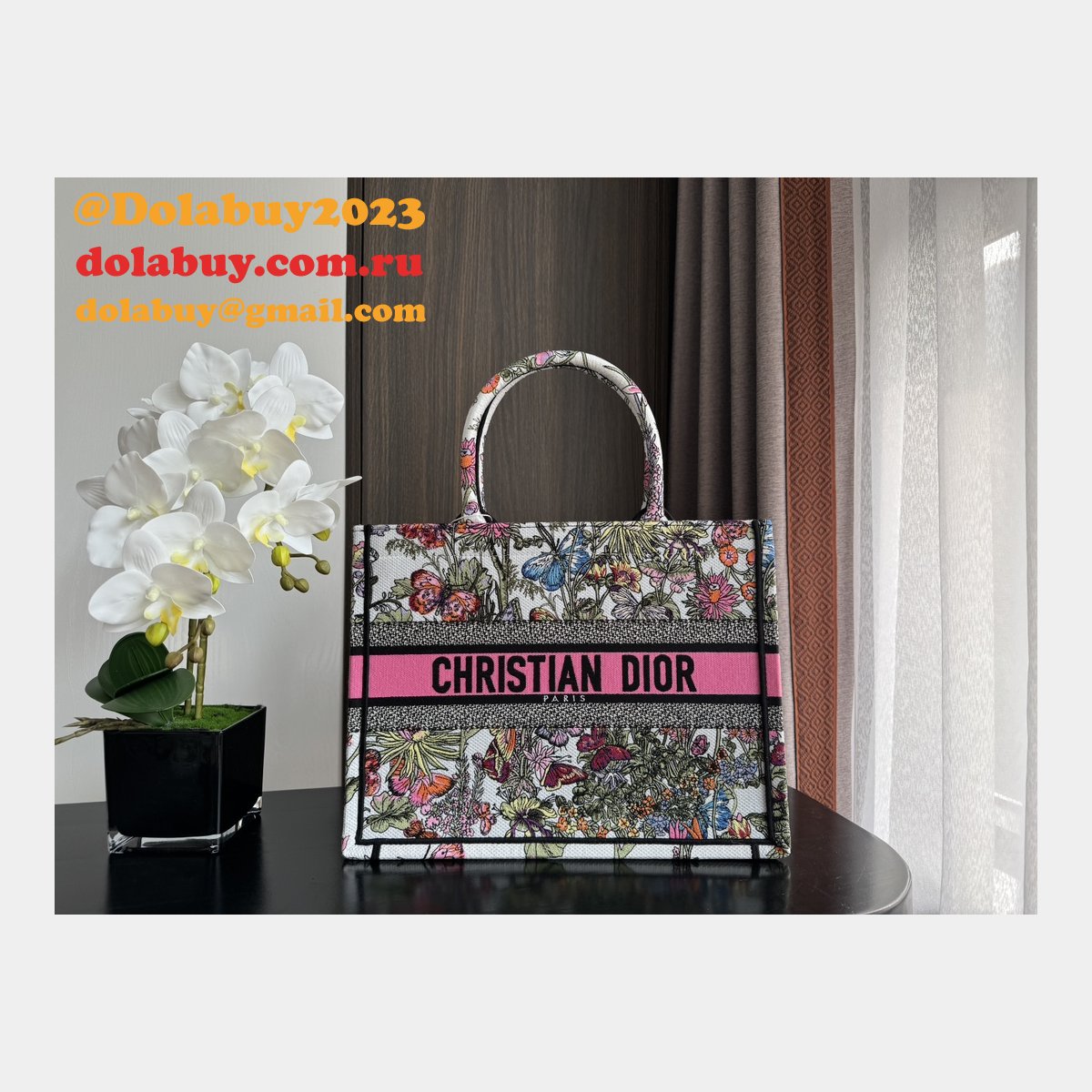 The Best Ways to Buy Replica CD Book Tote Dior Bags