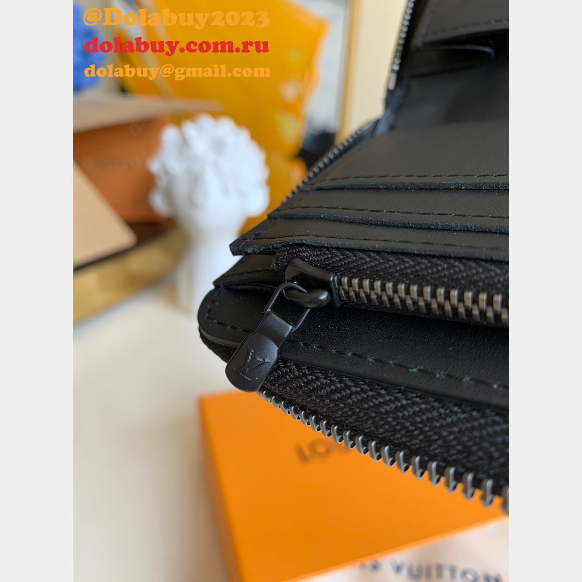 Luxury M69047 Louis Vuitton Zippy Vertical Wallet Taurillon Monogram